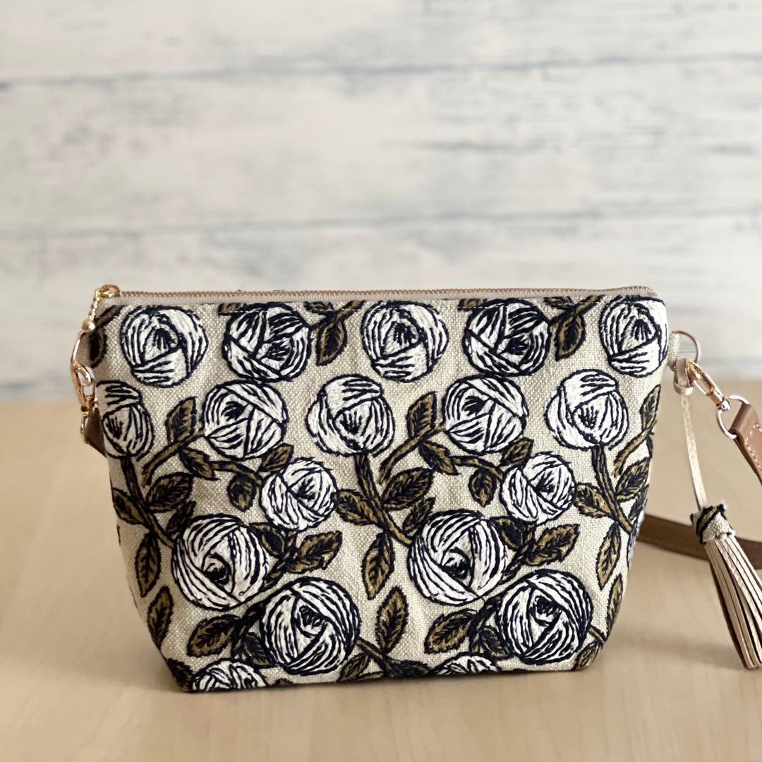 ミナペルホネン rosyショルダーバッグMB509-072