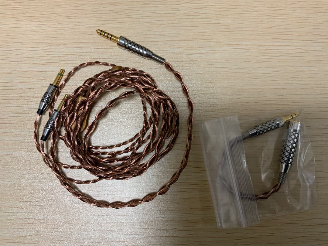 ヘッドホン Sendy Audio Aiva2