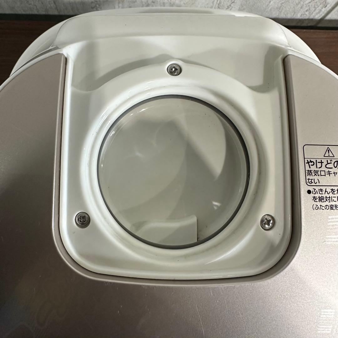 美品 象印 炊飯機 マイコン式 3合 NL-BB05-WM 18年製