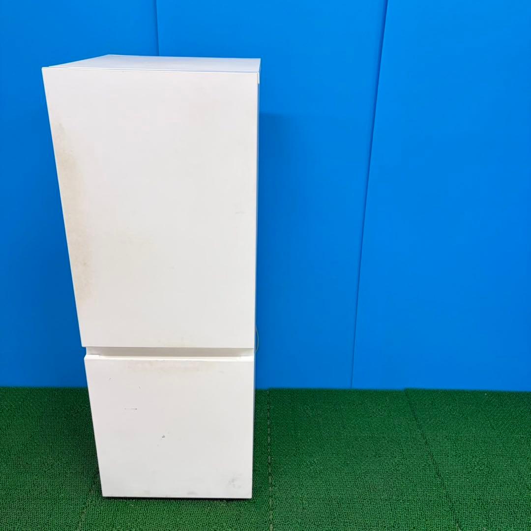 652 マッドホワイトカラー　格安　6ヶ月保証　格安　冷蔵庫　小型 200L弱