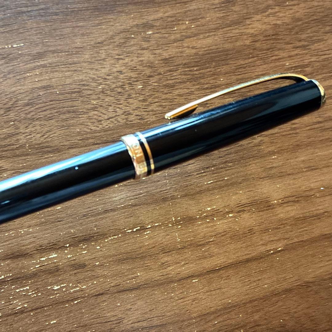 モンブランボールペン