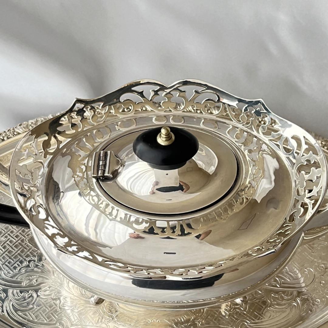 【Grainger & Campbell】 透かしのティーポット