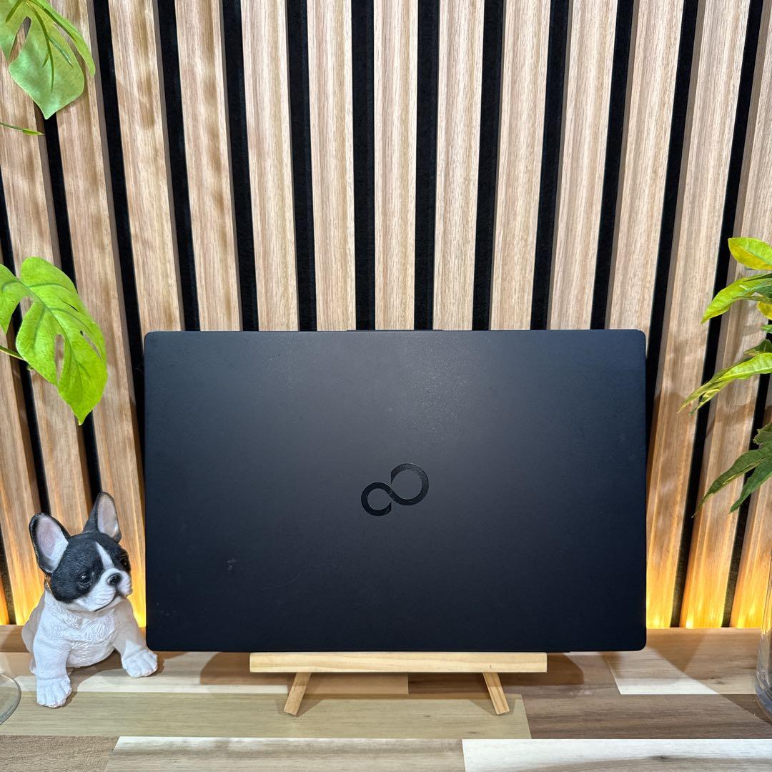 超軽量‼️LIFEBOOK U9311/F☘️第11世代☘フルHD☘ノートパソコン