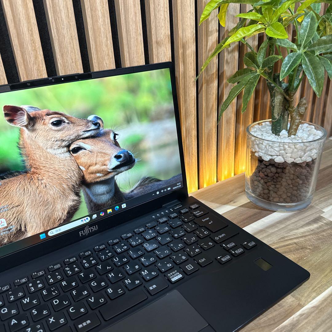 超軽量‼️LIFEBOOK U9311/F☘️第11世代☘フルHD☘ノートパソコン