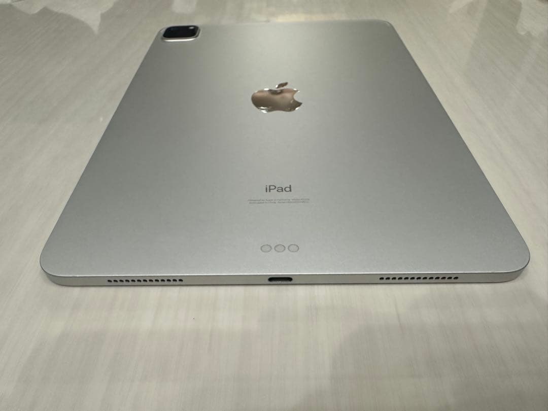 iPad Pro 11インチ（第２世代）　Wi-Fiモデル　256GB　シルバー