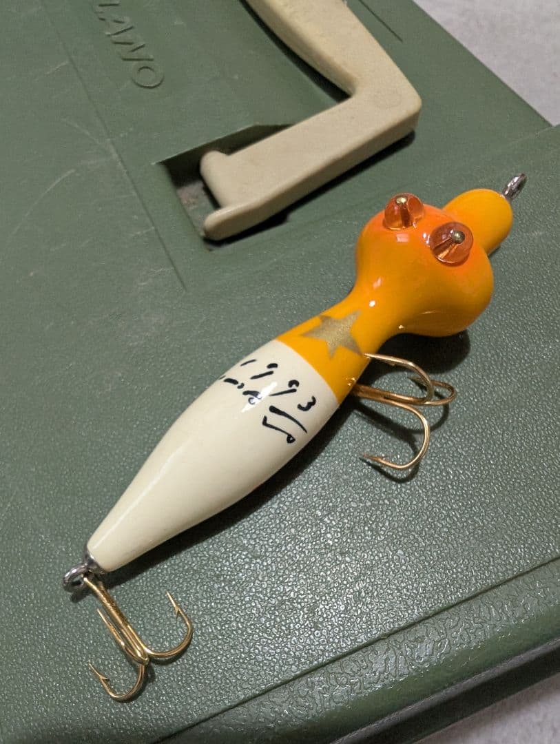 バス　トップウォータープラグ　５２個まとめ売り