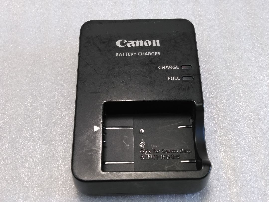 キャノン PowerShot SX720HS SDカード32GB付き