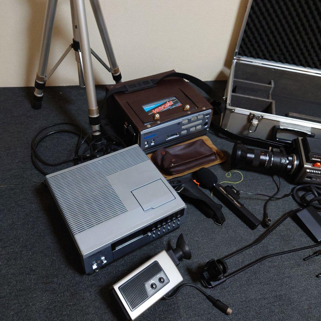 TOSHIBA 東芝 ビデオカメラ・マイク・三脚セット