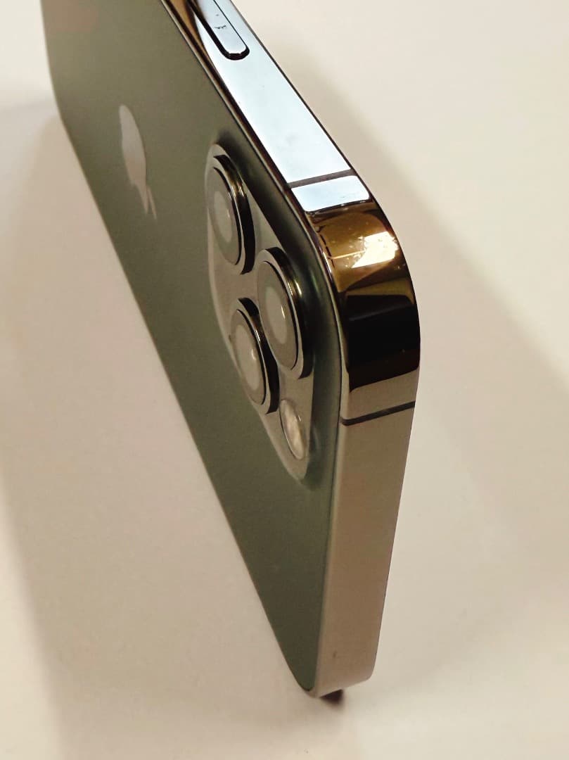 【送料込み】Apple iPhone 12 Pro 256GB グラファイト