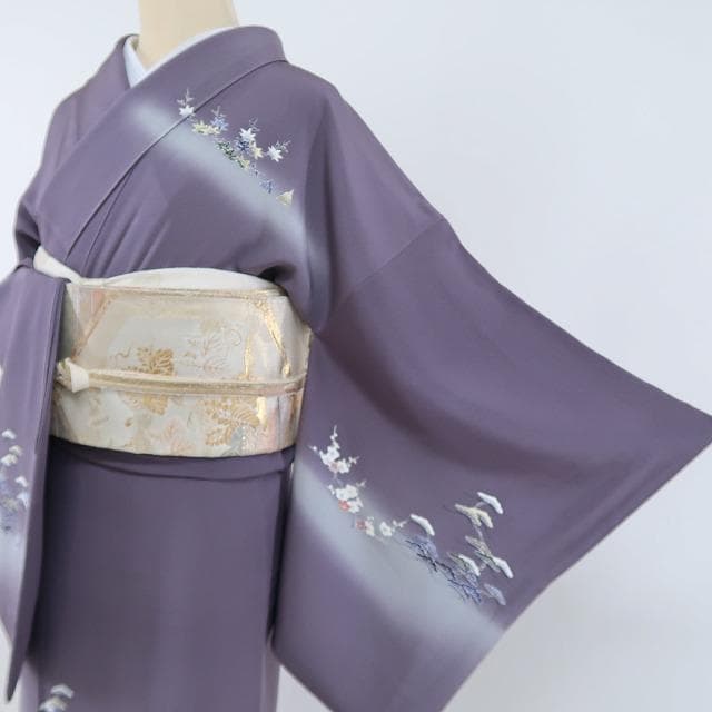 上野屋四代目 上野眞落款 正絹 着物“桜や松竹梅、花開く空模様”訪問着F-17