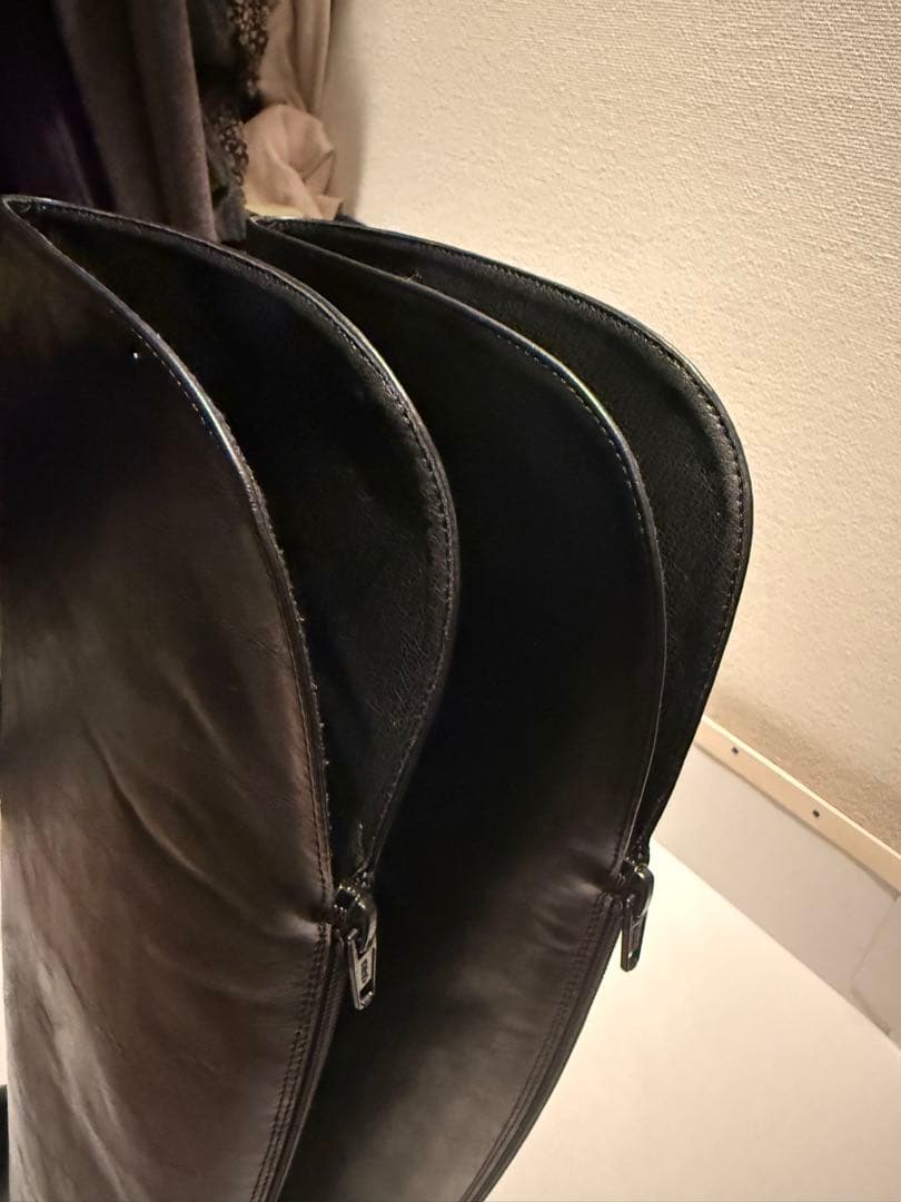 HIAND ブラック　Round-top Knee-High Boots