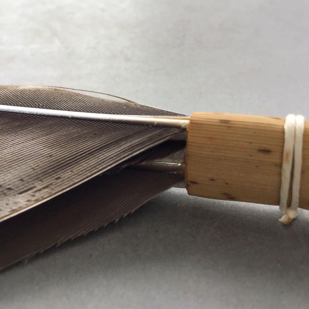 茶道具　羽箒　三ツ羽根(犬鷲一双)炉用•風炉用　紙箱　S28HB