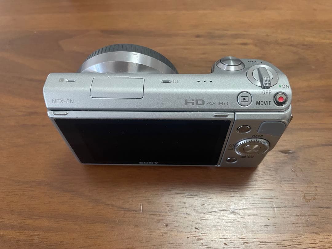 SONY α NEX-5N シルバー　ミラーレス一眼