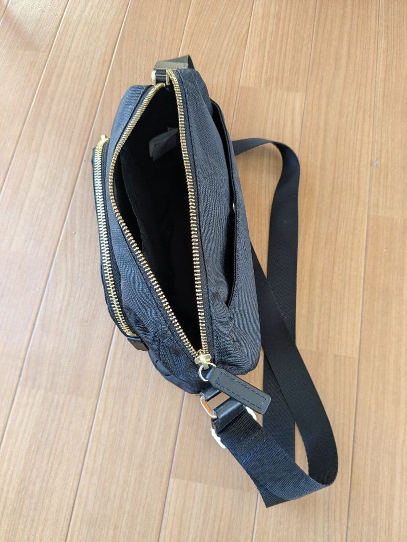 アニエスベー agnes.b ショルダーバッグブラック FT03A－04