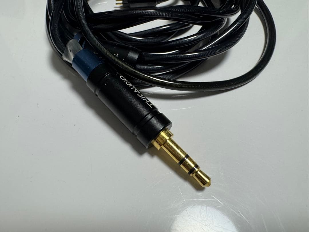 THIEAUDIO Elitenoirハイエンドイヤホン用アップグレードケーブル