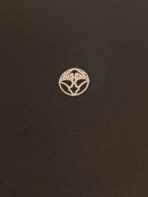 美品❇️手描友禅　刺繍　黒留め袖 　 比翼仕立て　５つ紋　フルセット