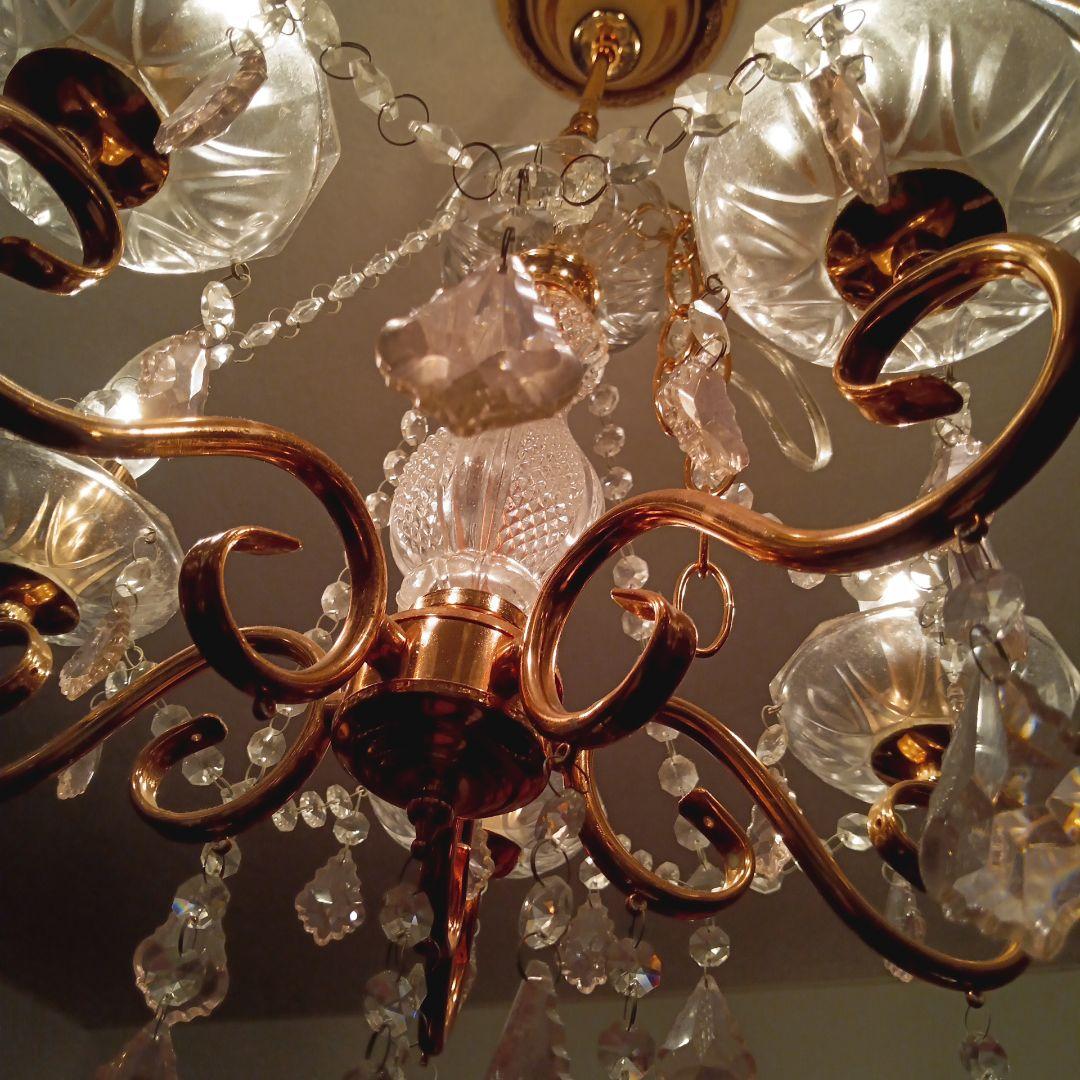 クリスタル装飾の5灯シャンデリア