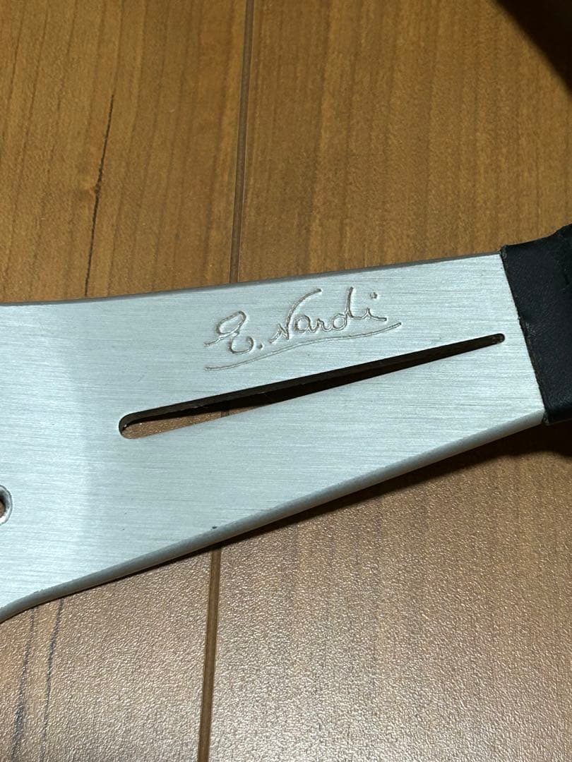 ナルディ　クラシック　ステアリングハンドル　当時物　刻印あり　黒　レザー 38