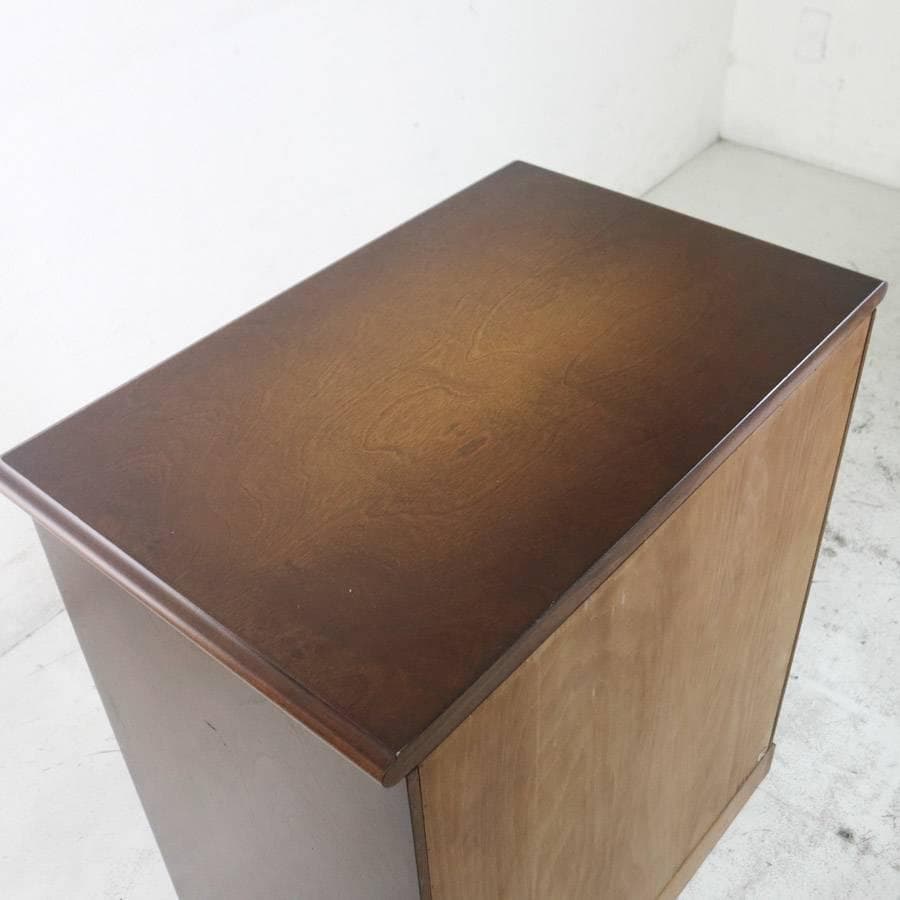 飛騨産業 キツツキ 4段 ローチェスト 引き出し6杯 クラシカル家具