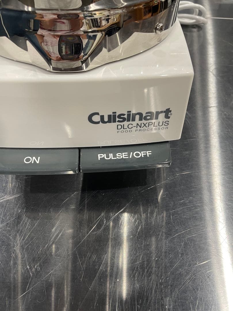 美品　Cuisinart DLC-NXJ2ss フードプロセッサー　ステンレス