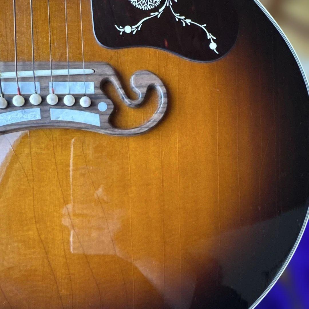 ギブソンアコースティックギターJ200