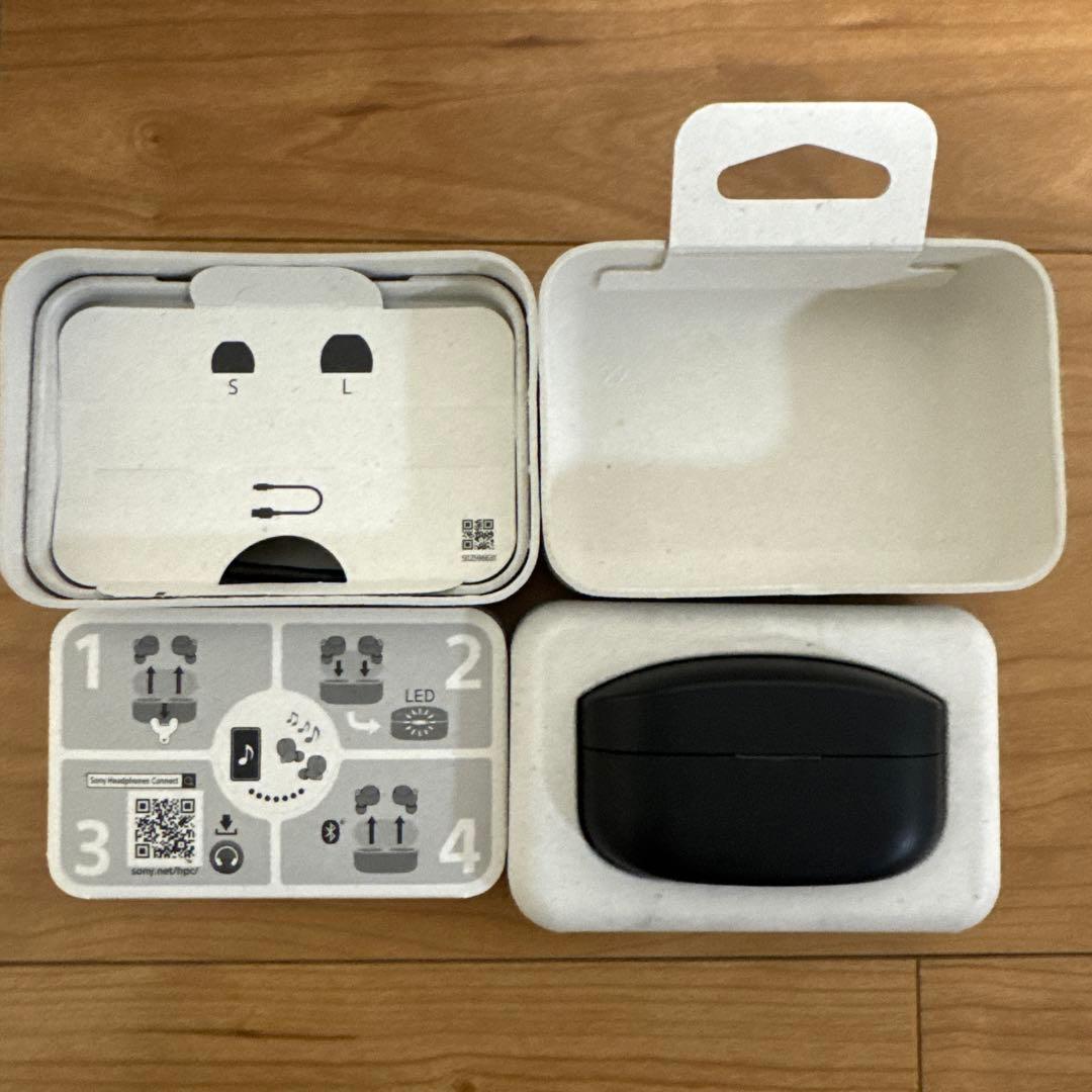 【完品】WF-1000XM4 ソニーワイヤレスイヤホン シリコンケーキ付き