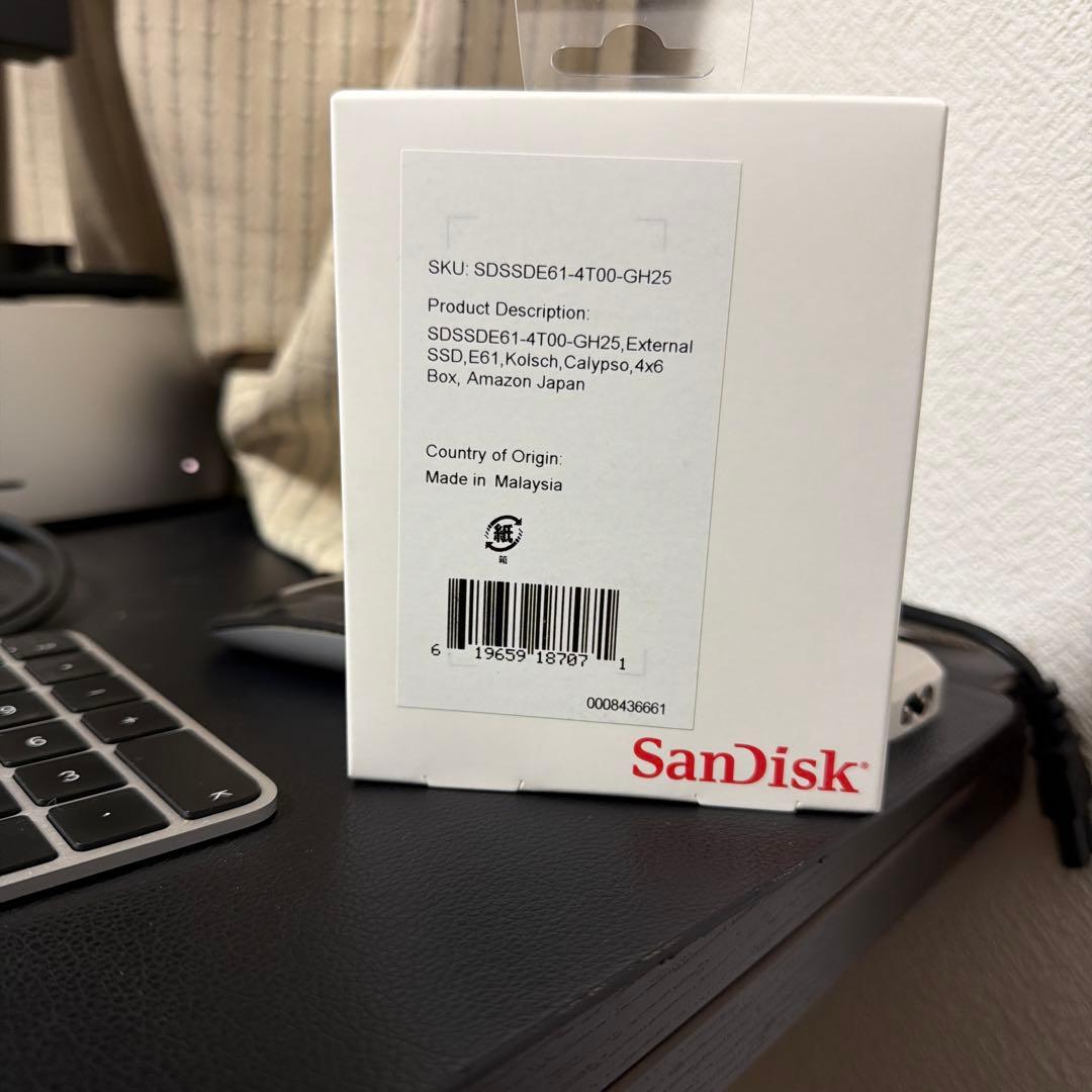 SanDisk 外付けSSD SDSSD61-4700-GH25
