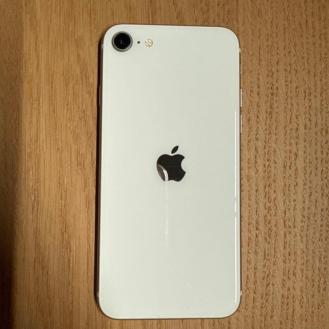 iPhone SE (第3世代) スターライト 64GB 本体