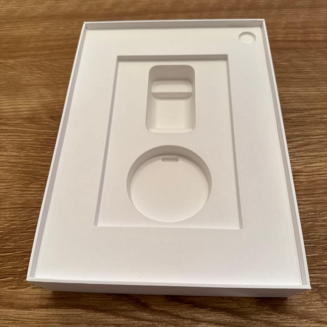 美品　iPad 10世代 64GB（アイパッド、アイパット、ipad）シルバー