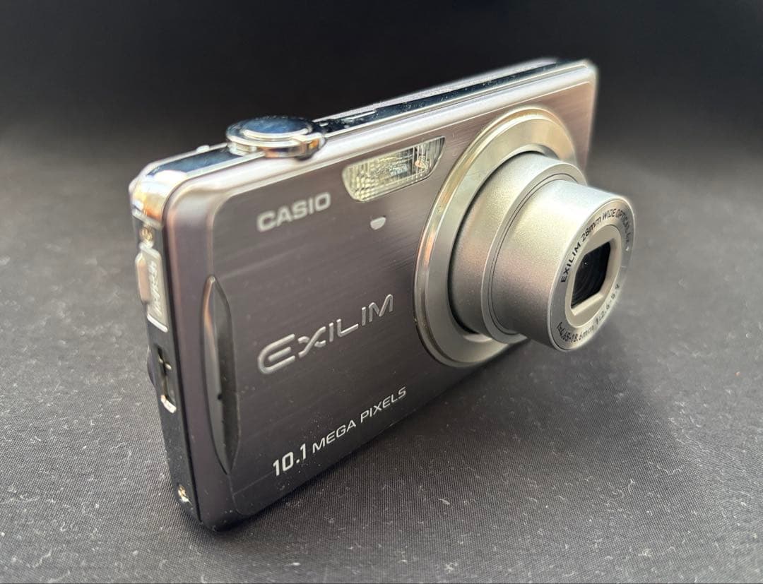 CASIO EX-Z270 コンパクトデジタルカメラ