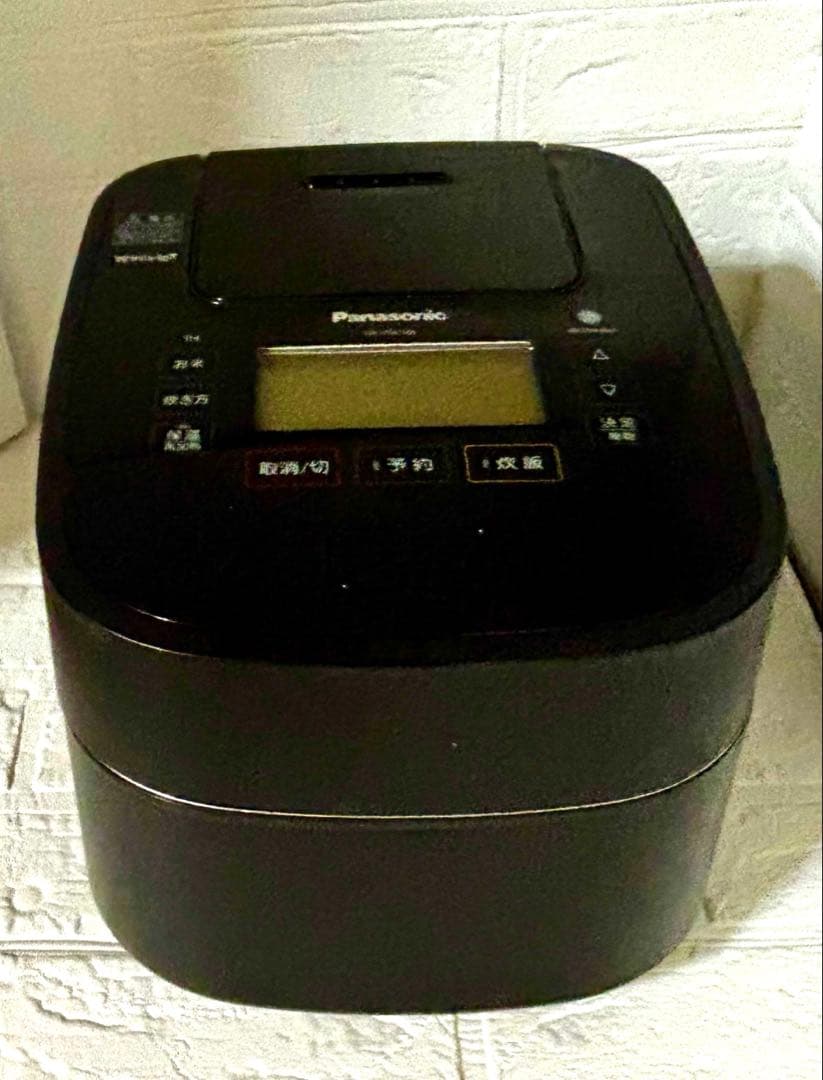 Panasonicスチーム&可変圧力ジャー炊飯器SR-VSX108 Wおどり炊き
