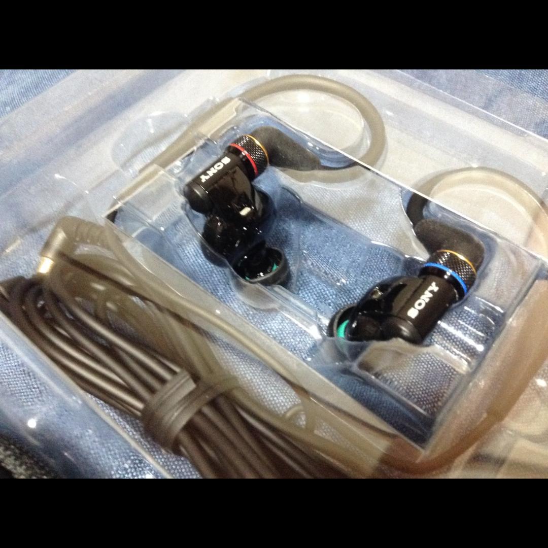 SONY - MDR-EX800ST【ほぼ新品】