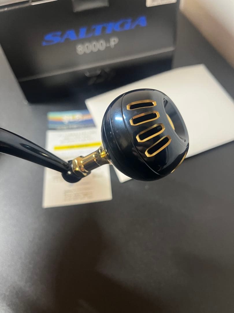 メルカリ最安値　新品　25ソルティガ8000p