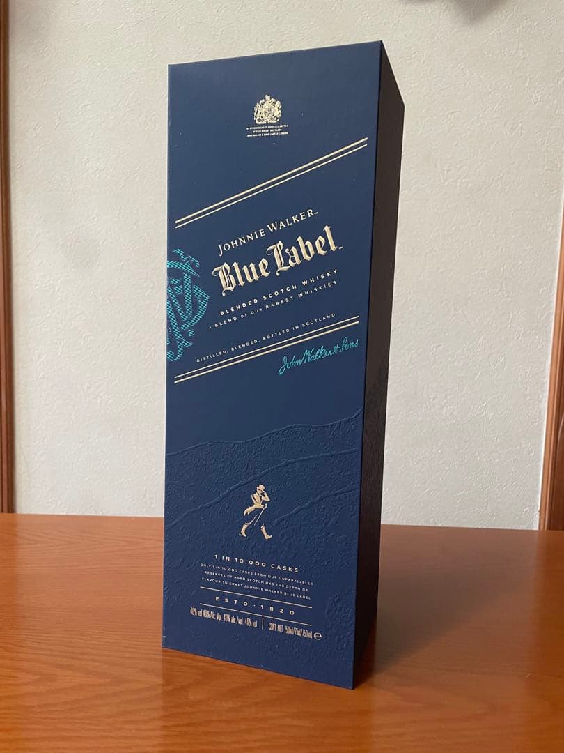 ウイスキー Johnnie Walker Blue Label 750ml