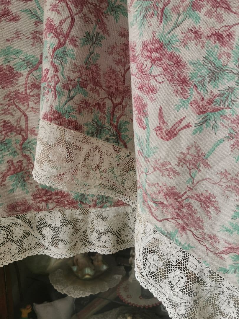 アンティーク 1880年代トワルドジュイ鳥達の森 ミラネーゼレース装飾カーテンβ