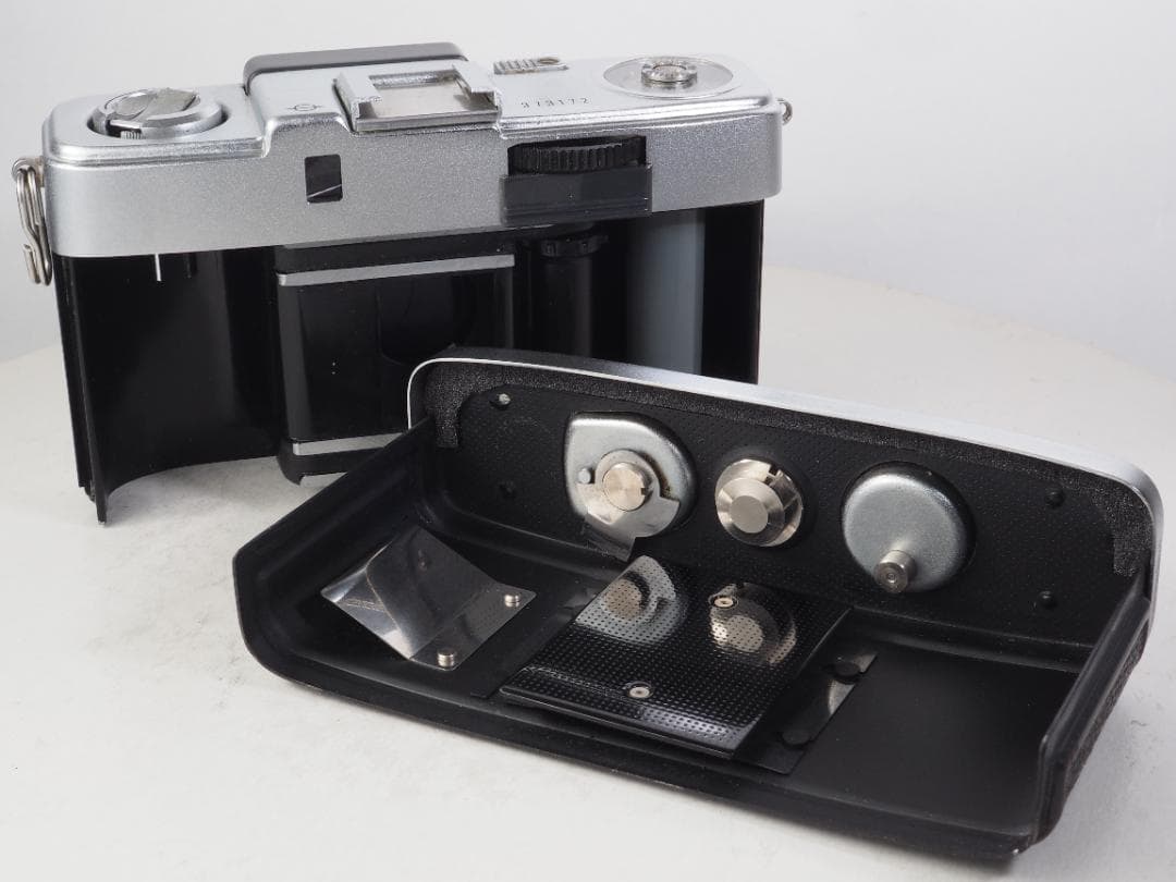 OLYMPUS-PEN （オリンパス初期型ペン） 28mm F3.5 #07