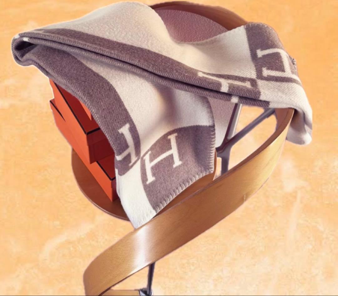 【新品・未使用品】HERMES エルメス　プレード（ノワゼット）