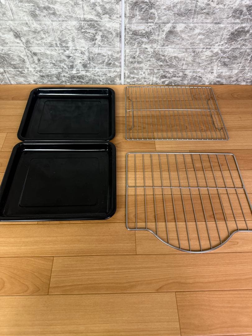 デロンギ　オーブン　EOB2071J-5W