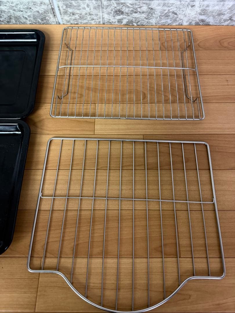 デロンギ　オーブン　EOB2071J-5W