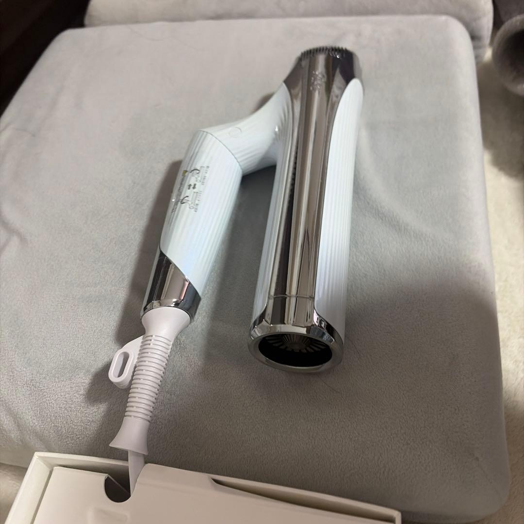 リファ　ビューテック　ドライヤー　スマートダブル　保証期間内　白　ReFa