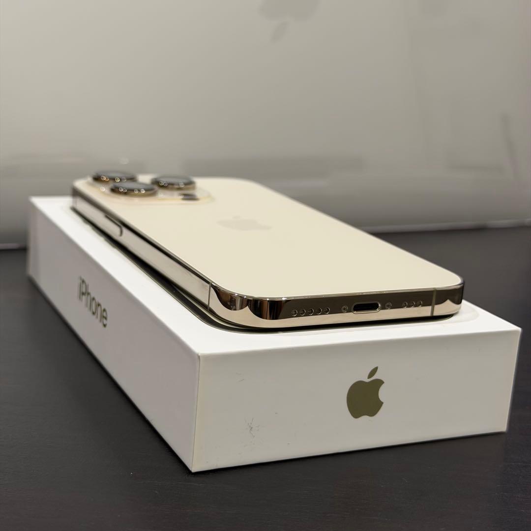 【美品】iPhone14Pro 256GB (早い者勝ちとします)