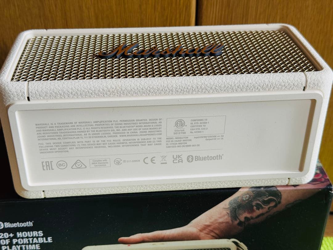 【ほぼ新品】Marshall スピーカー MIDDLETON