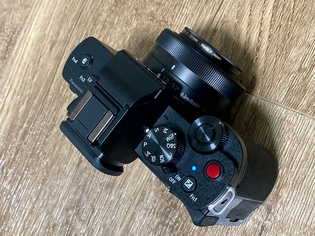 LUMIX DC-G100D 標準ズームレンズキット おまけ多数【中古美品】