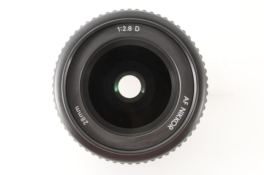 【広角単焦点】Nikon AF nikkor 28mm F2.8 D 美しいボケ