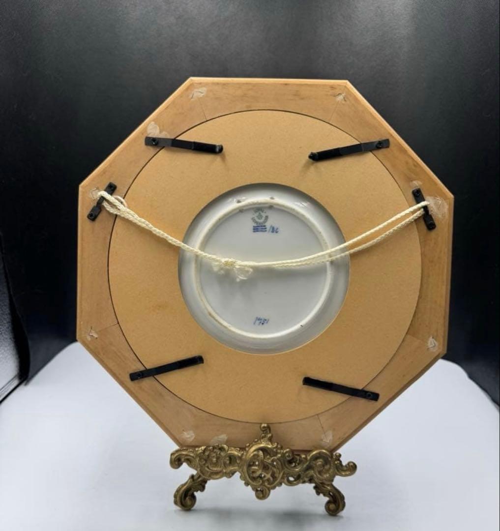 1922年ロイヤルコペンハーゲン　イヤープレート。額縁セット。
