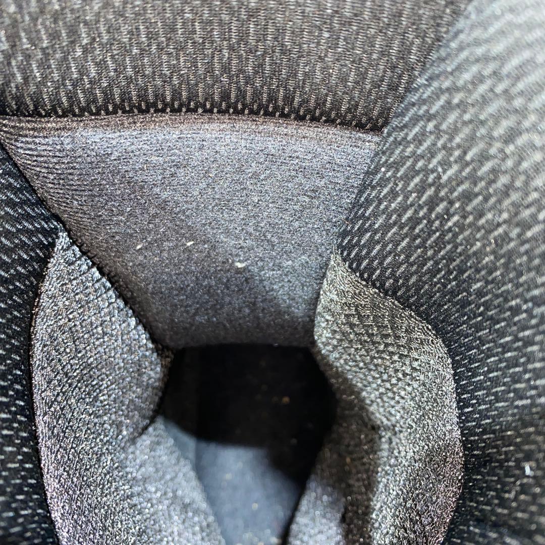 ZUMAブラック スノーボードブーツ