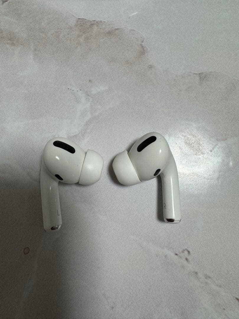 【美品】AirPods pro 第一世代