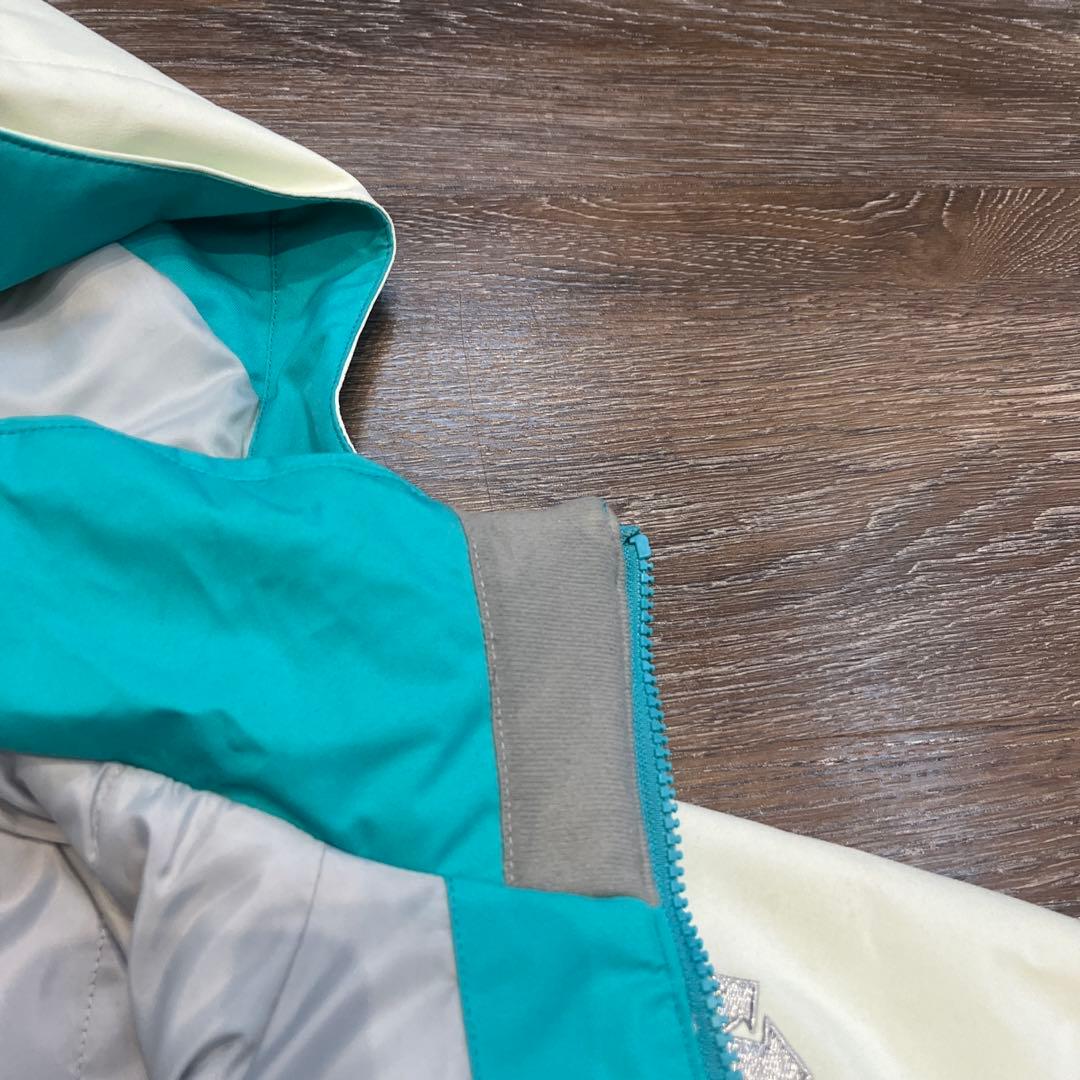 デサント美品　セットアップ　スキーウェア　150 　女の子