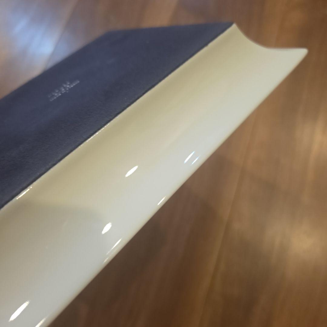 エルメスペガサスデザインの陶器皿