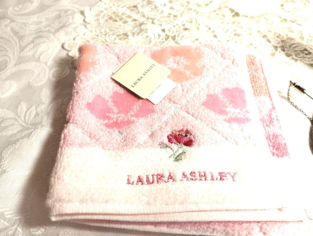 TASAKI 田崎真珠 タサキ シルバー ブローチ ローラアシュレイ　ハンカチ